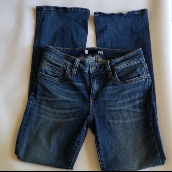Kut from the Kloth Denim - Kut straight jeans size 2